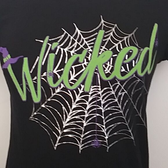 Wicked T Shirt  Women's Black Silver Spider Web Green Spell Out M - Picture 2 of 6